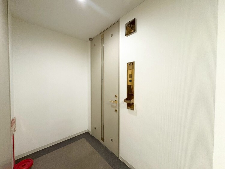 その他 清潔感のある落ち着いた雰囲気の玄関です。