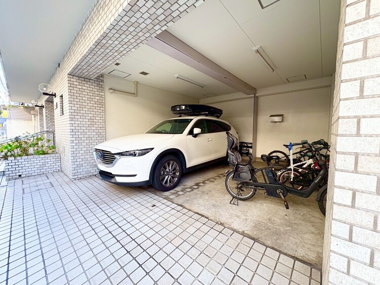 その他 駐車スペースが嬉しいですね。※空き状況は都度ご確認下さい。