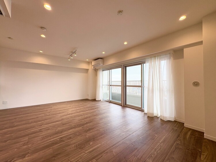 その他 シンプルな内装と偏り過ぎないデザインで統一しました。