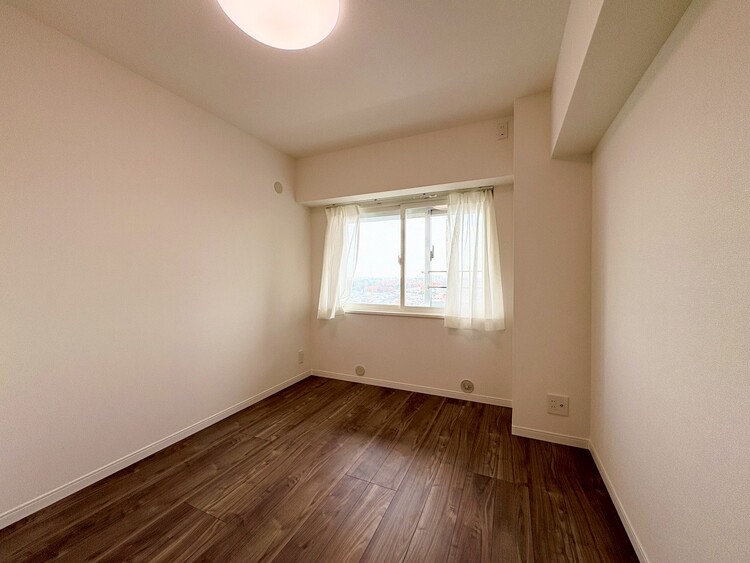 その他 清かで艶やかな時間をもたらしてくれる室内です。