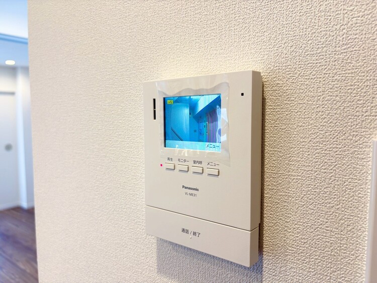 その他 誰が来てもわかる様にモニター付きインターホンを設置。