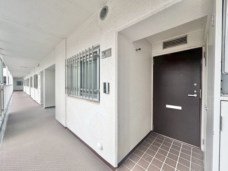 その他 清潔感のある落ち着いた雰囲気の玄関です。