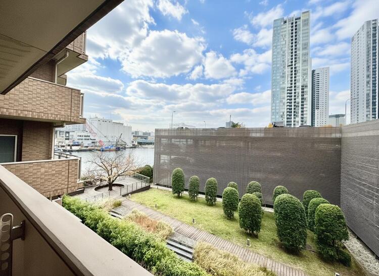 その他 眺望や窓からの景色が良いと、家で過ごす時間も快適です。