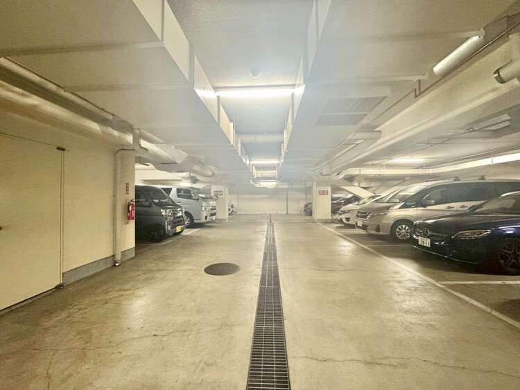 その他 駐車スペースが嬉しいですね。※空き状況は都度ご確認下さい。