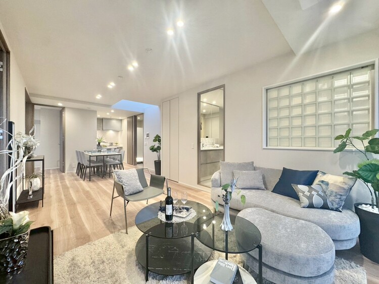 その他 シンプルな内装と偏り過ぎないデザインで統一しました。