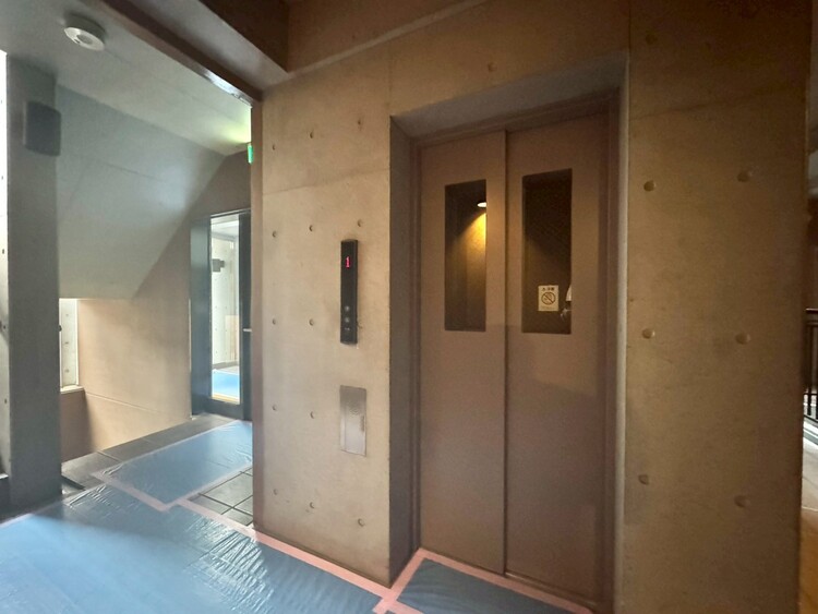 その他 エレベーター完備のため荷物が多くなっても安心。