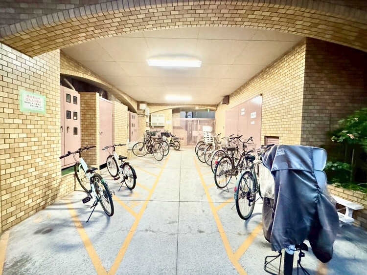 その他 駐輪場も綺麗に整頓されています。※空き状況は都度ご確認下さい。