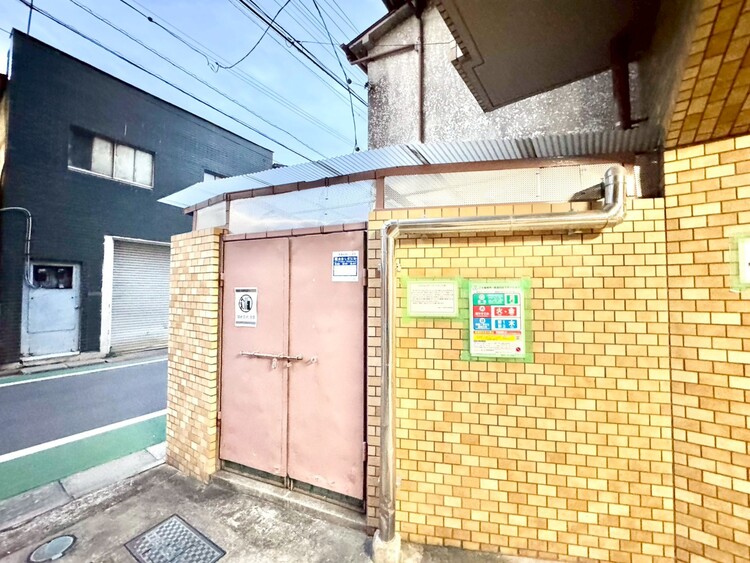 その他 ゴミ置場。綺麗に管理されております。