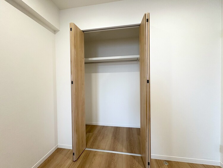 その他 収納スペースが付いていて、お部屋を広く使っていただけます。