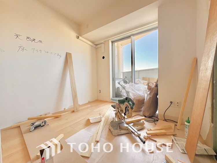 内装 《改装中》寝室は一日の疲れを癒す大切な空間。快適で落ち着けるおすすめの間取りです。