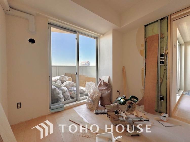 内装 《改装中》勉強も遊びも安心して過ごせるおすすめの子供部屋です。