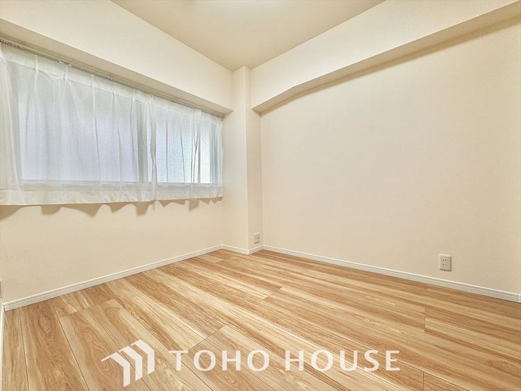 内装 寝室は一日の疲れを癒す大切な空間。快適で落ち着けるおすすめの間取りです。