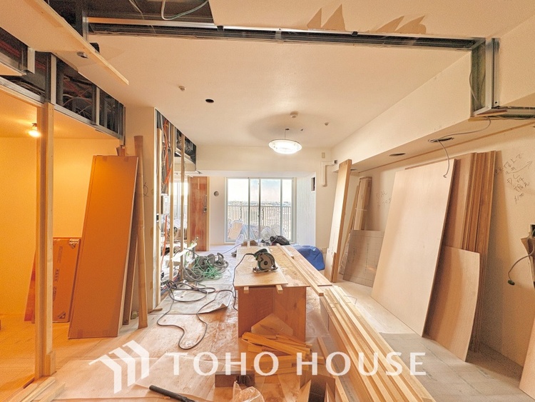 キッチン 《改装中》【Kitchen】安心してお料理に取り組んでいただけます。会話だって自然とはずむはず。