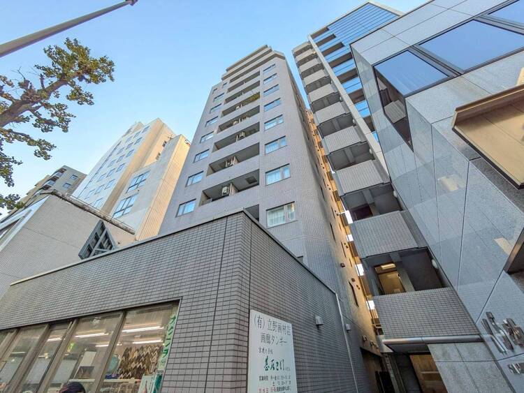 その他 飽きのこないシンプルモダンな外観です。