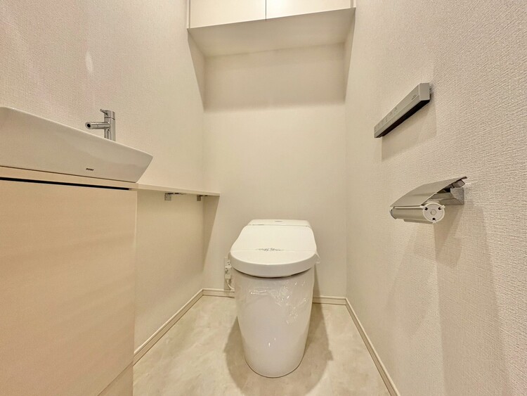 トイレ 暮らしの中のさりげないひとときの快適さにも、こだわりを、持って設備を配しております。
