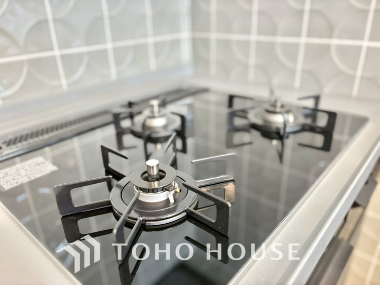 キッチン 【KITCHEN】◆家族のおはよう◆の声を笑顔で迎えてあげられるシステムキッチン。朝ごはんが楽しみでちょっと早起きしたくなるんです。