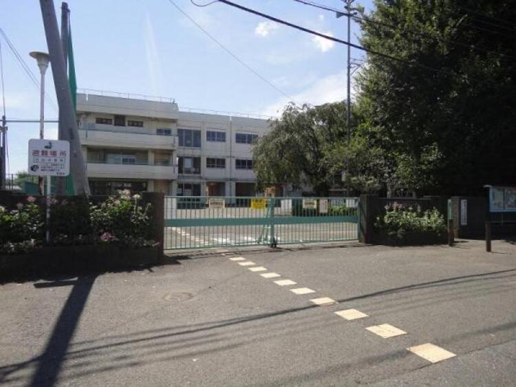 周辺 町田市立小山小学校迄730ｍ