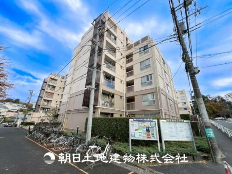 外観 【外観写真】その家から感じられる、気品・上質・重厚感・極細やかさ、そのすべては見た者に安らぎを与える特別な空間です。ここに住むからこそ意味がある。すべての（始まり）をここから迎えましょう。