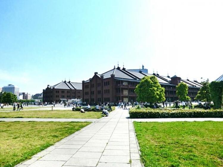 周辺 横浜赤レンガ倉庫まで約1400m