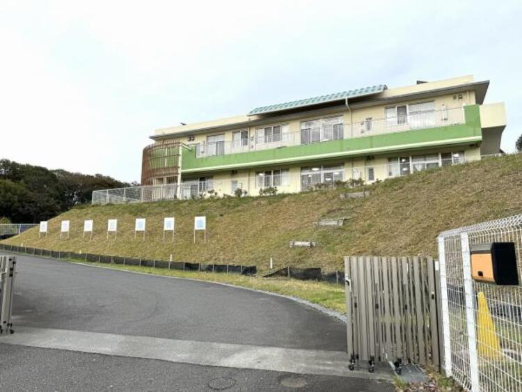 周辺 若葉の丘保育園迄2060ｍ