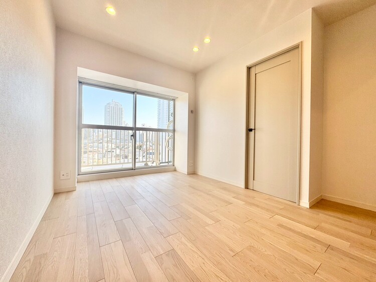 居間 快適に過ごす毎日を求めて、暮らしの中でご自身の「マイホーム」に創り上げてください。