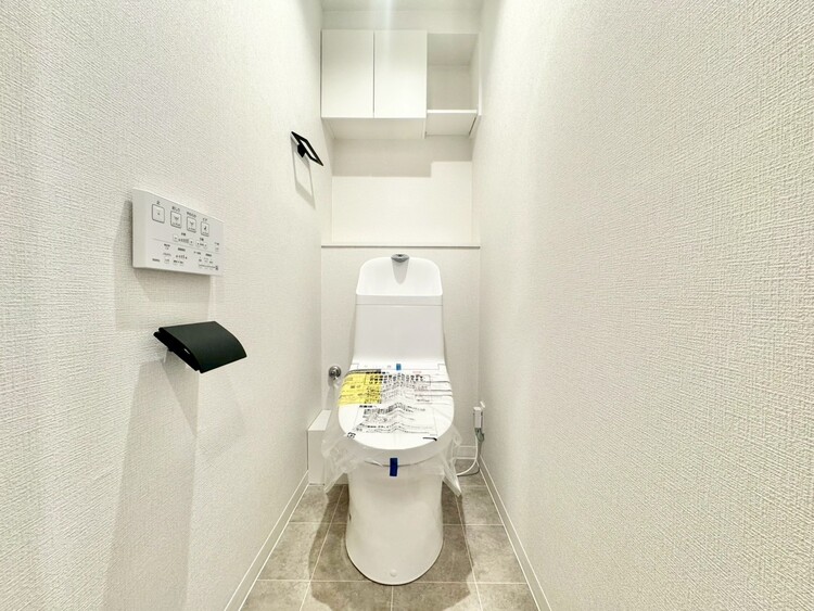 トイレ 暮らしの中のさりげないひとときの快適さにも、こだわりを、持って設備を配しております。