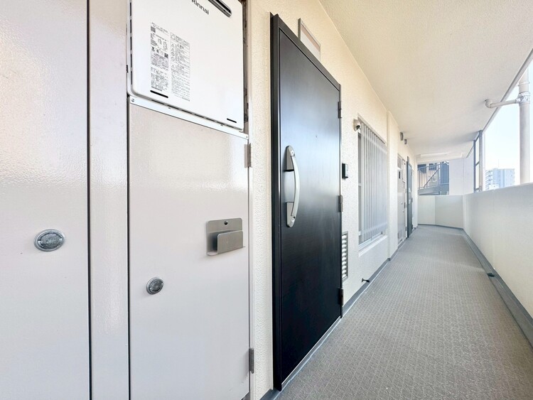 玄関 玄関を開ければ、そこは安らぎのご自宅。