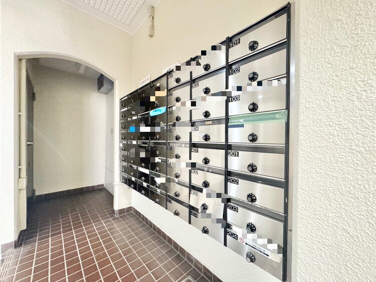 その他 郵便物を受け取るための郵便受けも、きちんと管理されています。