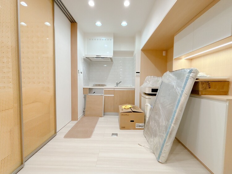 居間 快適に過ごす毎日を求めて、暮らしの中でご自身の「マイホーム」に創り上げてください。