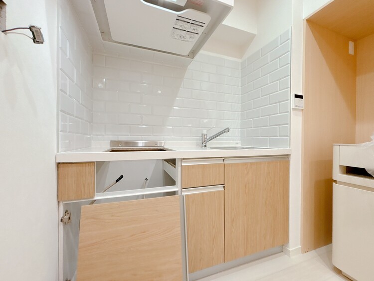 キッチン スマートな意匠と充実の機能を備えたキッチンが、暮らしにおいしい彩りを添えます。