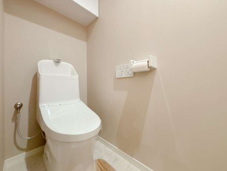 トイレ 暮らしの中のさりげないひとときの快適さにも、こだわりを、持って設備を配しております。