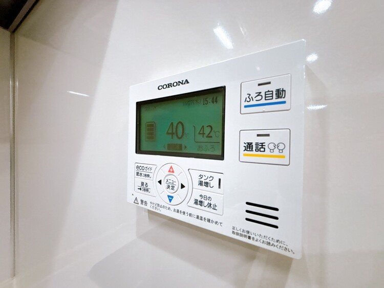 設備 見やすい画面で操作しやすい給湯パネルです。
