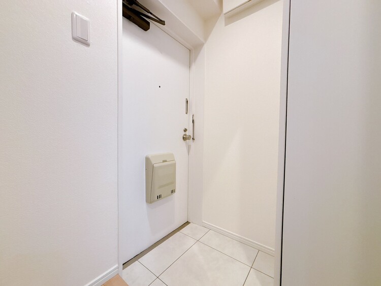 玄関 シューズボックスを完備した玄関です。