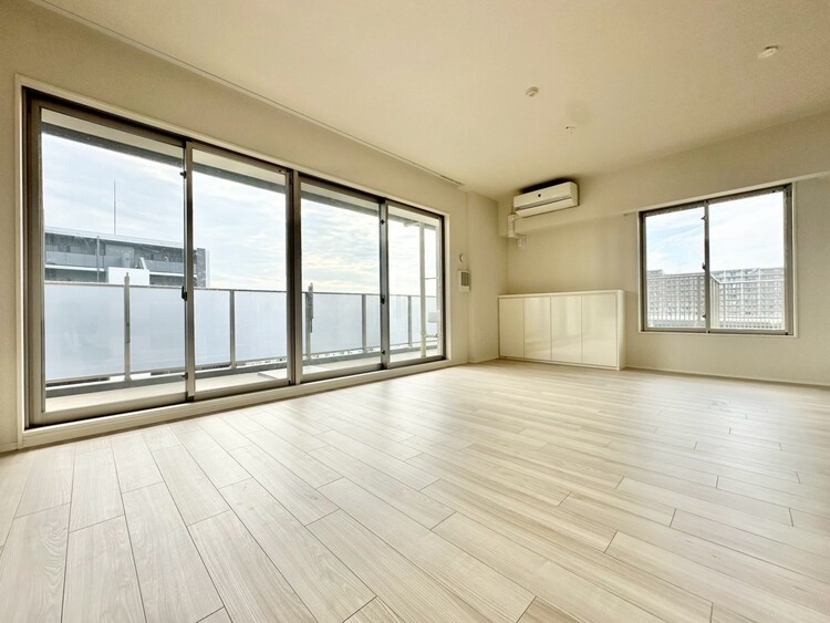 居間 過ごす時間が、たくさんの思い出として紡がれていく場所。