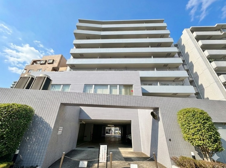 外観 資料には掲載していない情報が、現地にはたくさんあります。是非一度、現地をご確認ください。