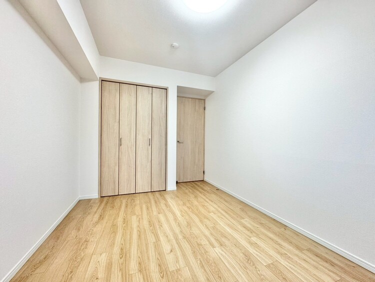 寝室 どんな部屋にアレンジするかは、あなた次第です。