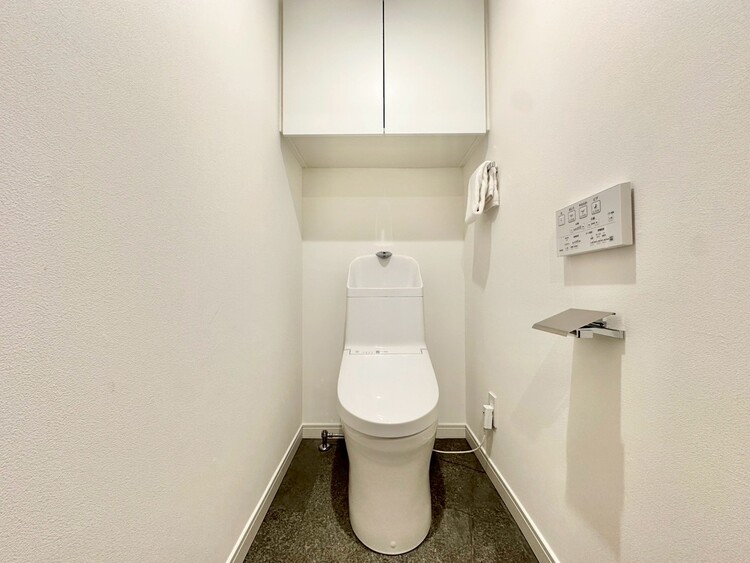トイレ 暮らしの中のさりげないひとときの快適さにも、こだわりを、持って設備を配しております。