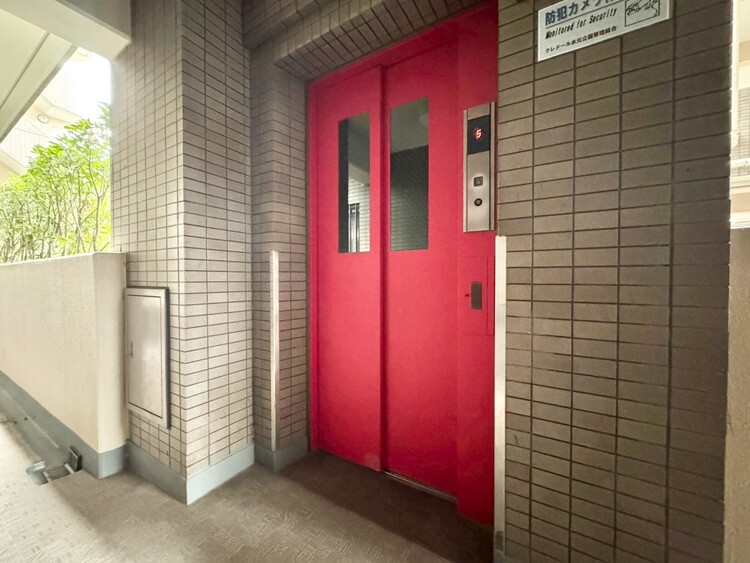 その他 エレベーターの管理も、きちんと行き届いてます。