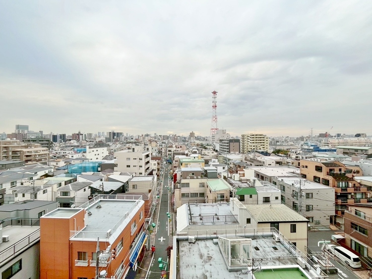 バルコニー 頬をなでる、優しい風を感じることが出来ます。