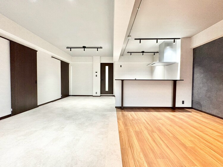 居間 豊かな居住性と、安心感を満たすクオリティが見事に調和した住空間。