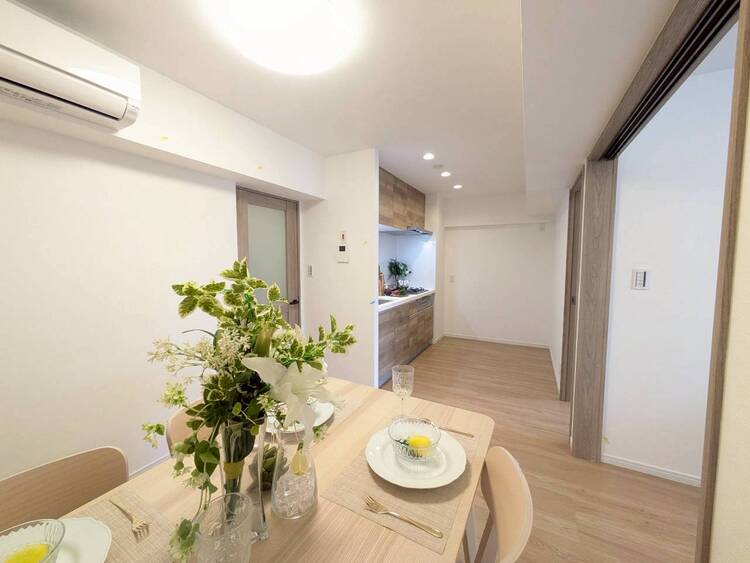 居間 「空間が織り成すひとつ先の住み心地」を演出します。