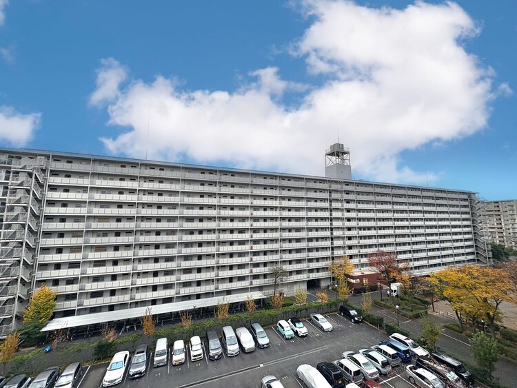 バルコニー 頬をなでる、優しい風を感じることが出来ます。