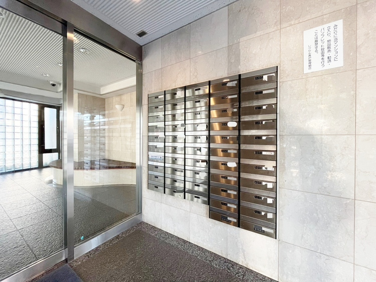 その他 郵便物を受け取るための郵便受けも、きちんと管理されています。