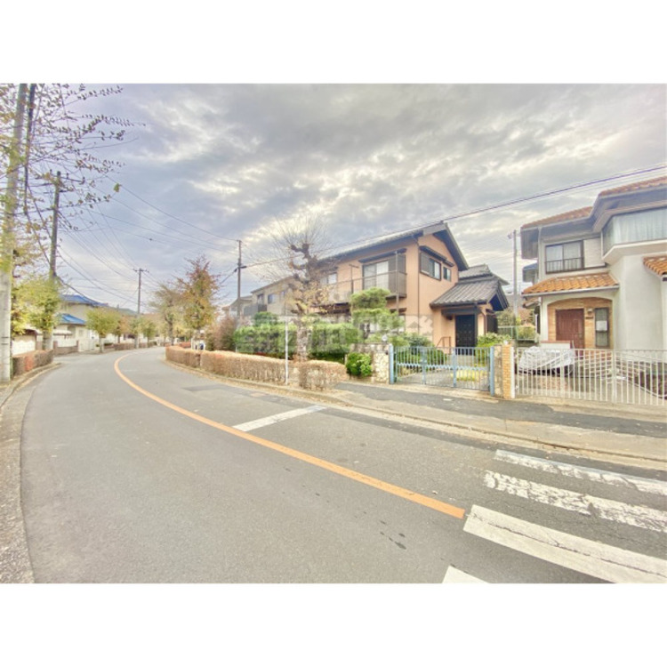 外観 空室につき、ごゆっくりとご見学いただけます。