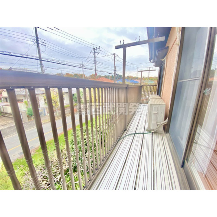 バルコニー 奥行きたっぷりのバルコニーは洗濯物もラクラク干せちゃいます。こんなところにもゆとり空間。