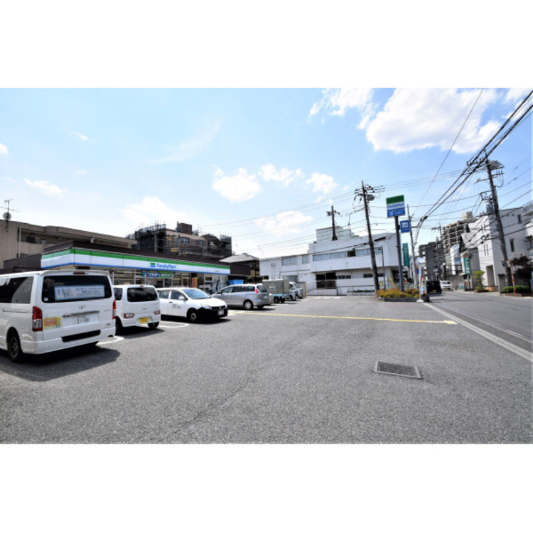 周辺 ファミリーマート(約1390m)