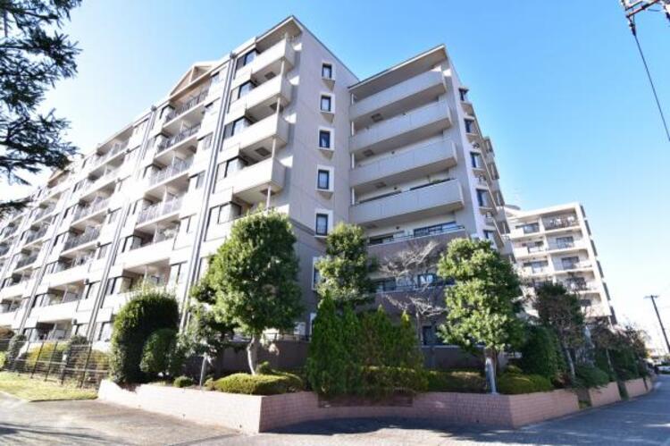 外観 陽当りや通風性など各所に施された工夫で住みやすさを実現。部屋の大きさや周辺環境・街並など、資料には掲載していない情報が現地にはたくさんございます。是非ご確認下さい。