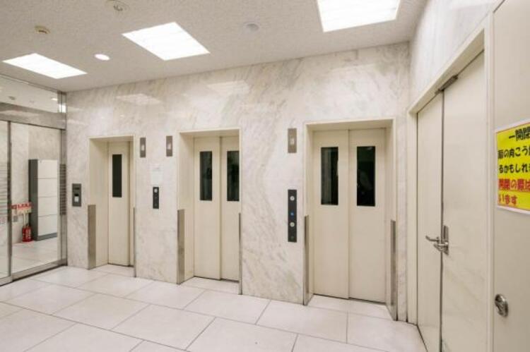 その他 エレベータは3機ございます。忙しい朝でも待たずに使用が可能です。