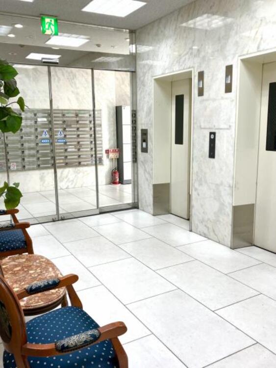 その他 エントランス・エレベーター