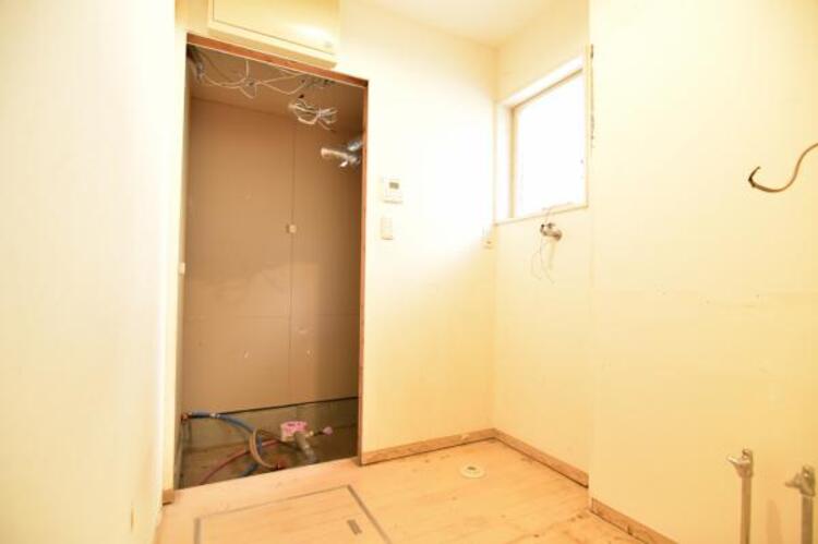 風呂 浴室、ランドリースペースはしっかりと広さを確保。